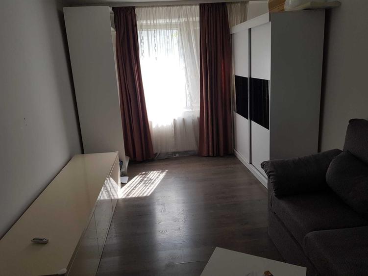Apartament cu 2 camere decomandat în Sebastian