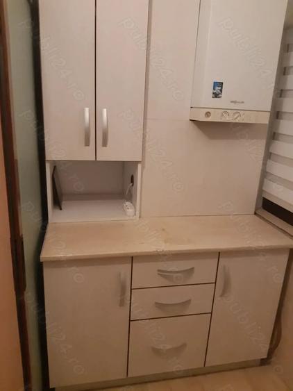 Apartament cu 3 camere decomandat în Buzaului