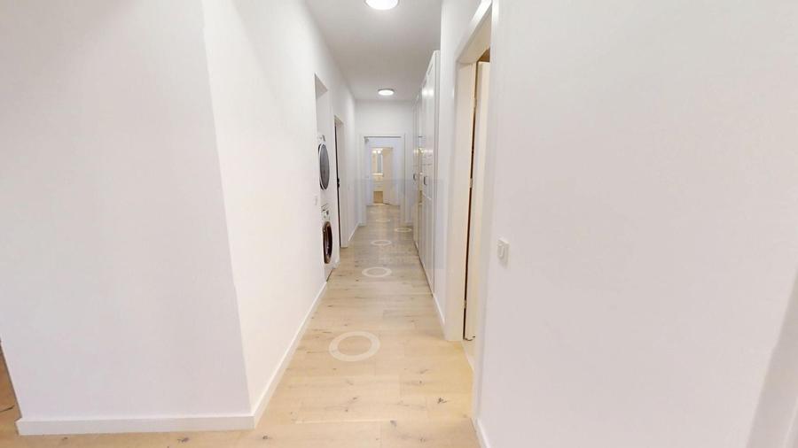 Apartament cu 4 camere decomandat, mobilat în Pipera