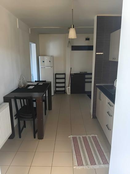 Apartament cu 2 camere decomandat în Exterior Vest