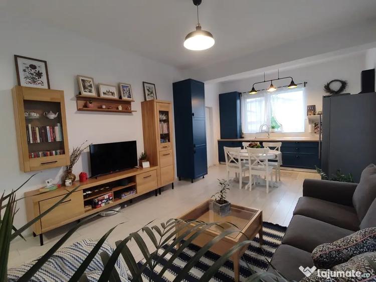 Casă cu 4 camere în Tunari