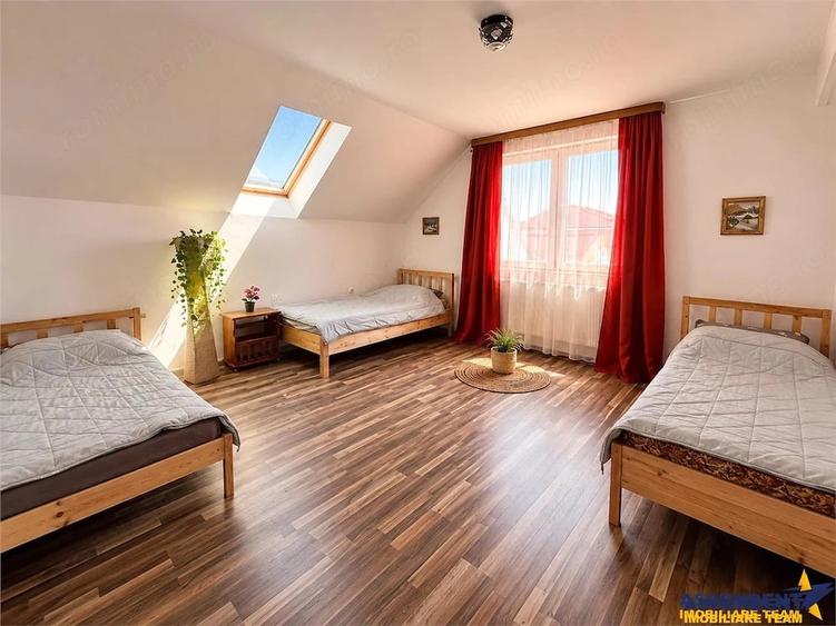 Casă cu Teren 3227 Mp în Sud