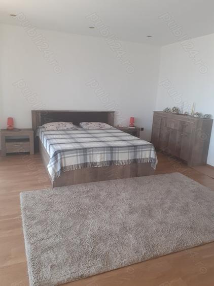 Casă cu 4 camere cu Teren 1478 Mp în Pucioasa