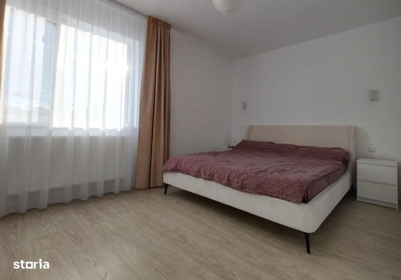 Apartament cu 3 camere decomandat în Zorilor