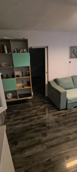 Apartament cu 2 camere semidecomandat în Șagului