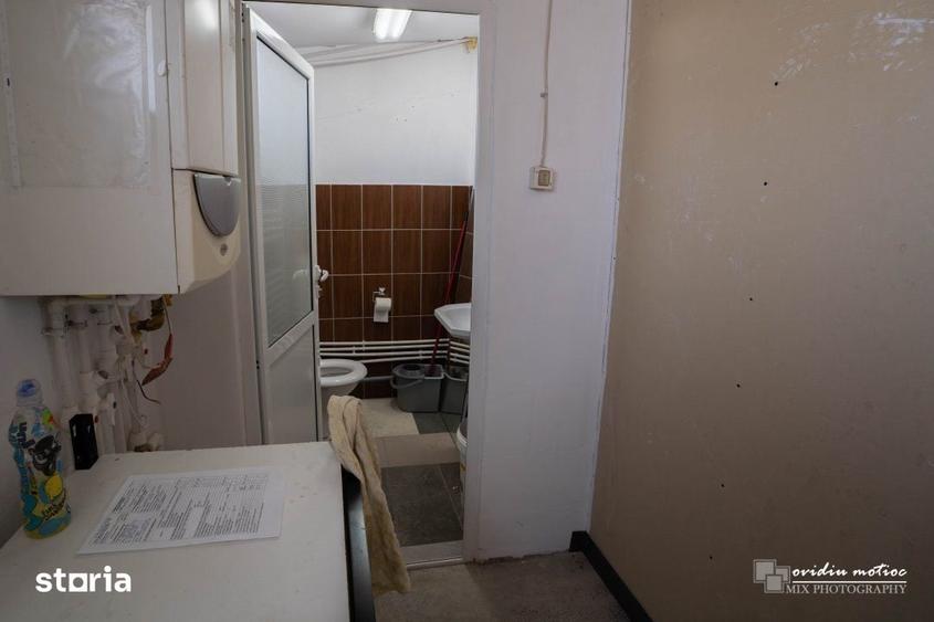 Spațiu comercial, de 540 mp, în Florești