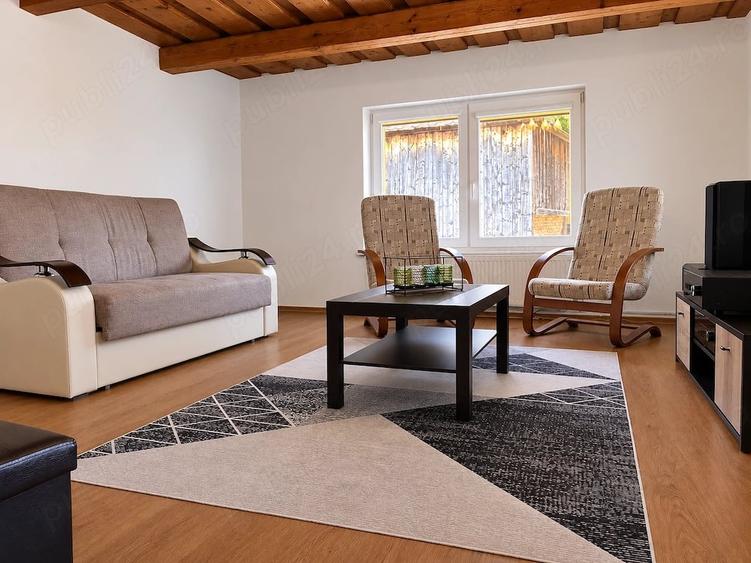 Casă cu 2 camere cu Teren 685 Mp în Galeș