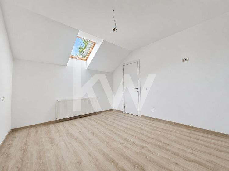 Apartament cu 3 camere semidecomandat în Griviței