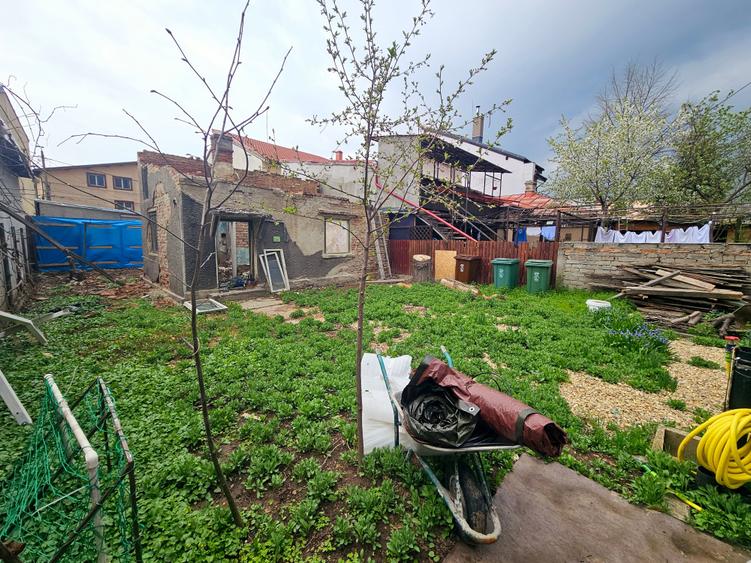 Teren Construcții intravilan de 200 mp, în Bucureștii Noi