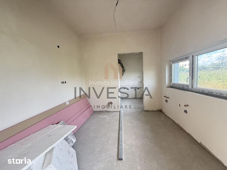 Triplex nou, 113 mp utili + curte, Apahida disponibil si la pachet!