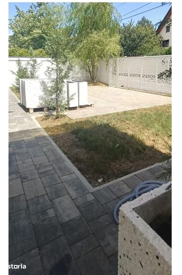 Apartament cu 3 camere decomandat în Păulești