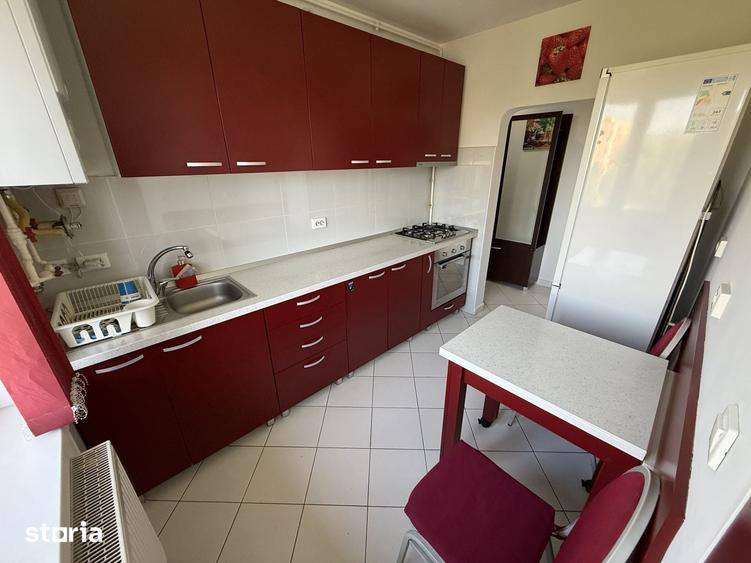Apartament cu 2 camere decomandat în Triaj