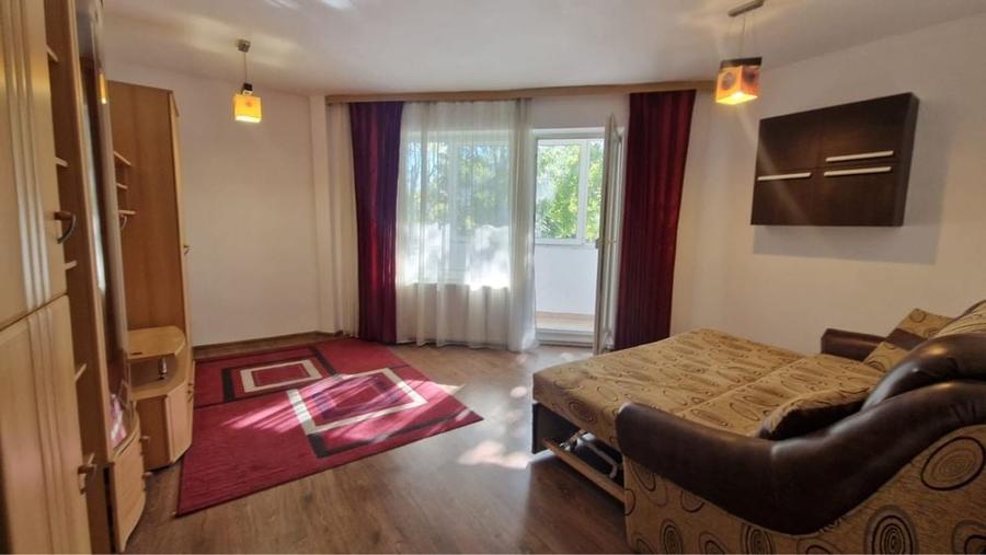 Apartament cu 2 camere decomandat în Tudor