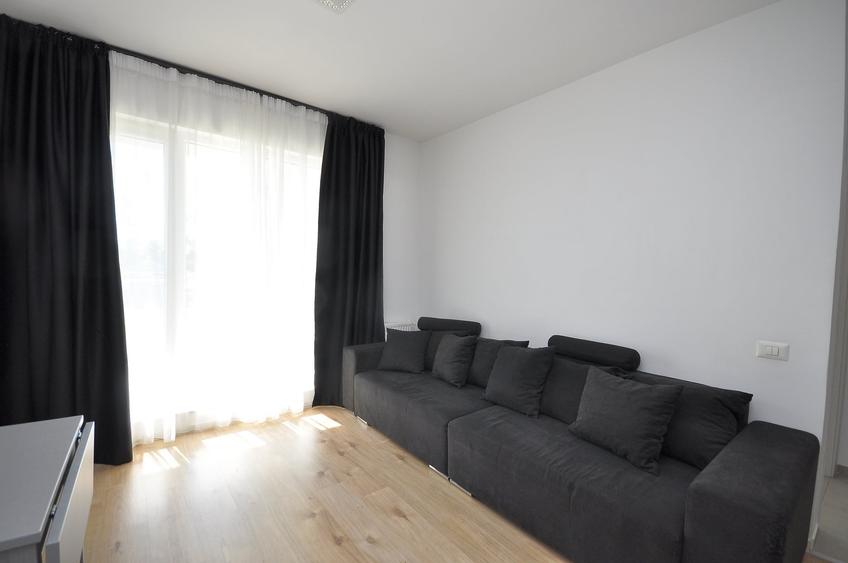 Apartament cu 3 camere decomandat în Prelungirea Ghencea