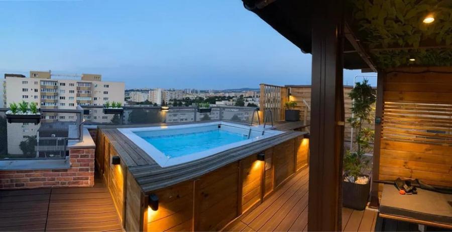 Apartament cu 4 camere semidecomandat în Mănăștur