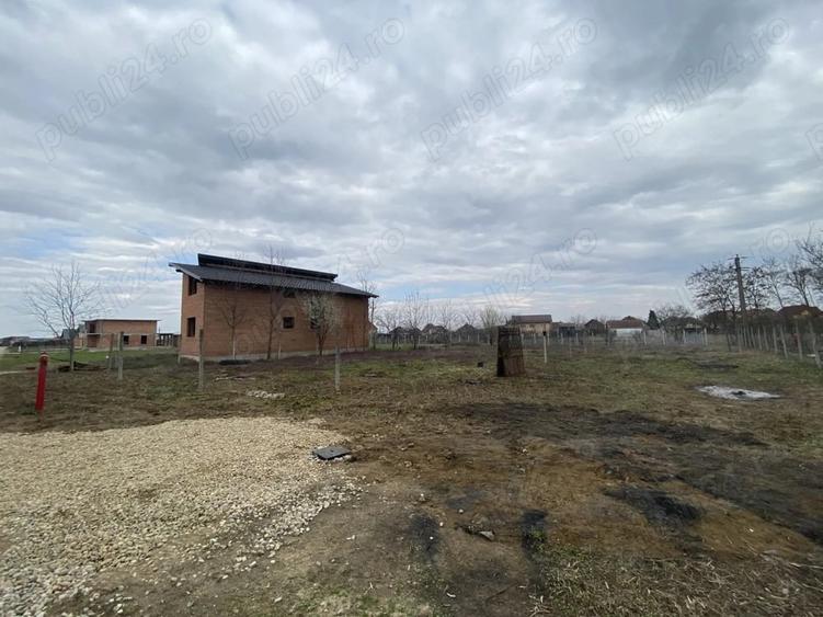 Teren de 1010 mp, în Botiz