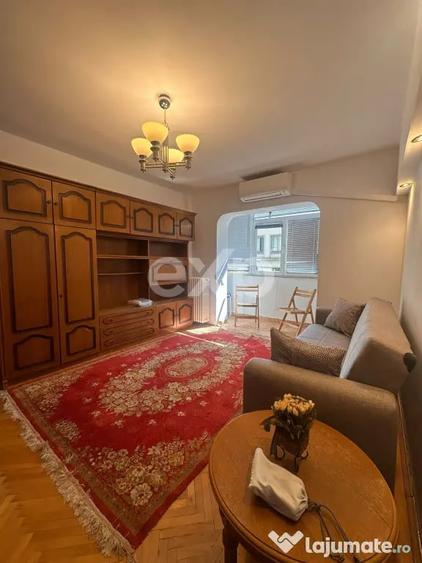 Apartament cu 3 camere semidecomandat în Kogălniceanu