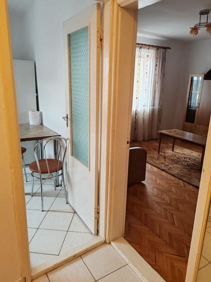 Garsonieră decomandată în Cetate