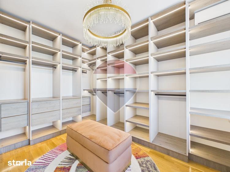 Apartament cu 4 camere în Domenii