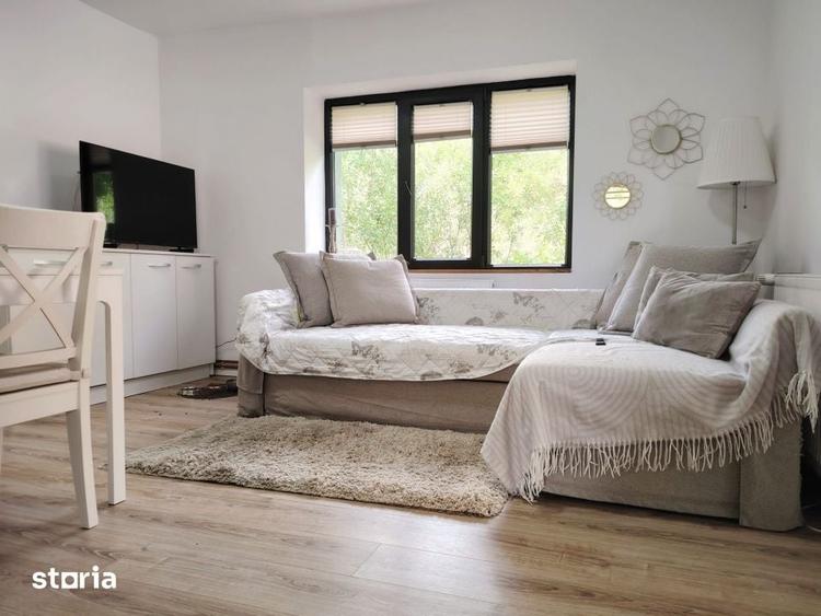 Casă cu 2 camere cu Teren 1458 Mp în Vultureni