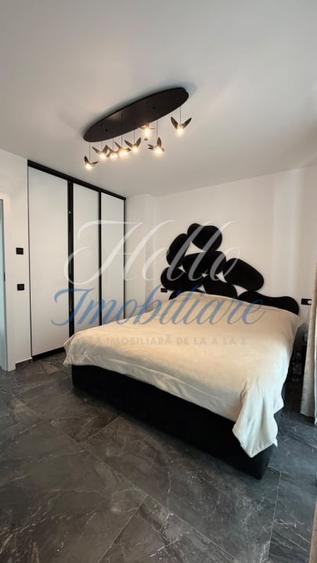 Apartament cu 3 camere decomandat, mobilat în Florești