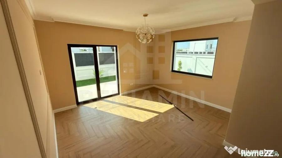 Casă cu 4 camere cu Teren 318 Mp în Central
