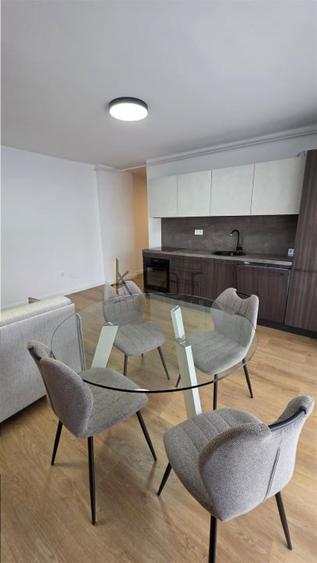 Apartament cu 2 camere semidecomandat, mobilat în Andrei Mureșanu