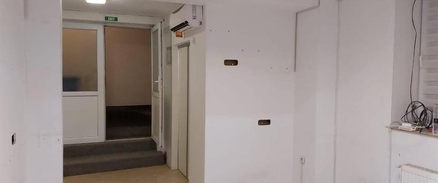 Spațiu comercial, de 45 mp, în Capitol