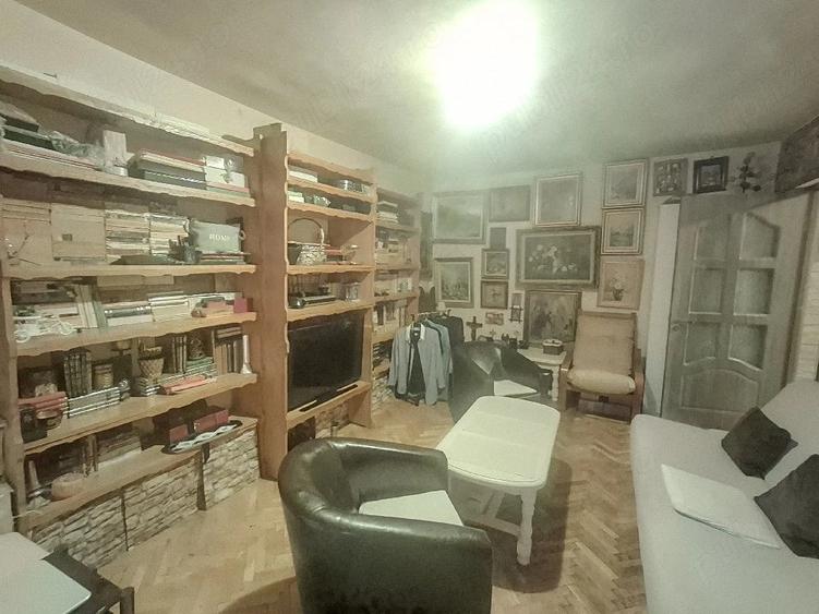 Apartament cu 2 camere semidecomandat în Moara de Vânt
