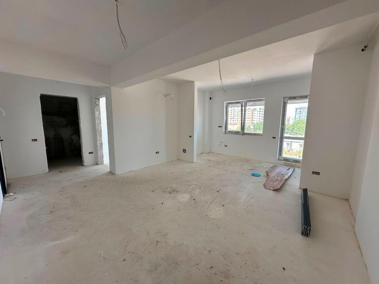 Apartament cu 2 camere semidecomandat în Berceni