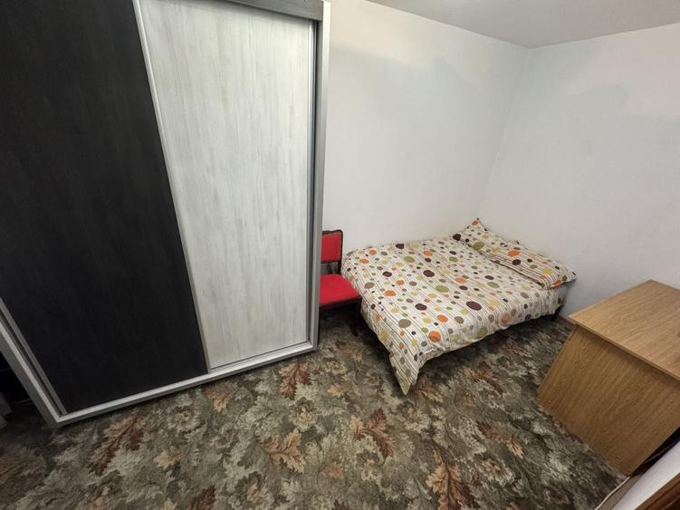Apartament cu 2 camere semidecomandat, mobilat în Km 4-5