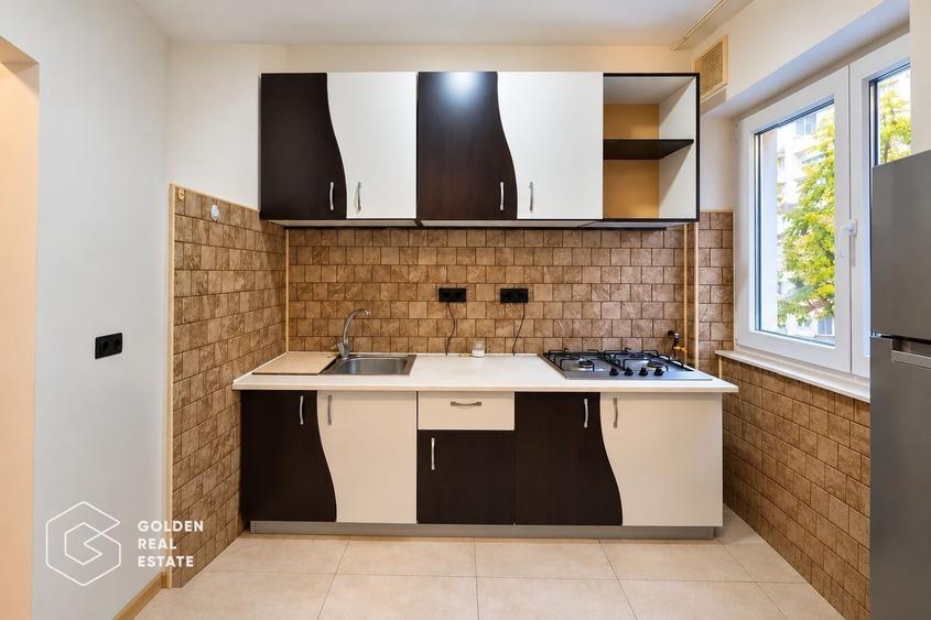 Apartament cu 2 camere decomandat, mobilat în Central