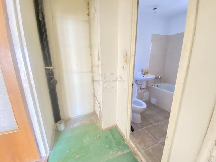 Apartament cu 2 camere semidecomandat în Mărgeanului