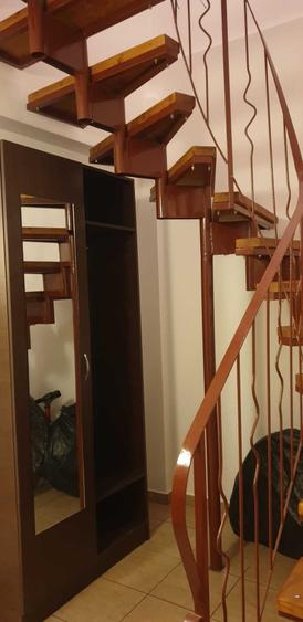 Apartament cu 3 camere decomandat în Exterior Vest