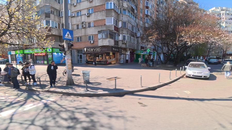 Spațiu comercial, de 80 mp, în Mihai Bravu