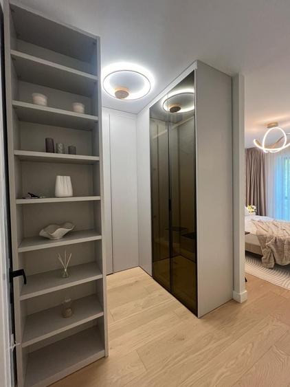 Apartament cu 4 camere decomandat în Iancu Nicolae