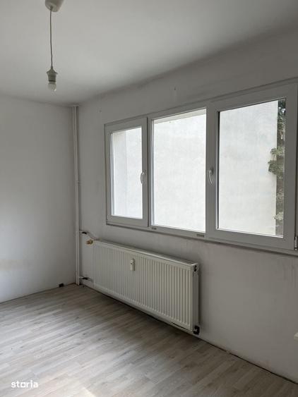 Apartament cu 3 camere în Titan