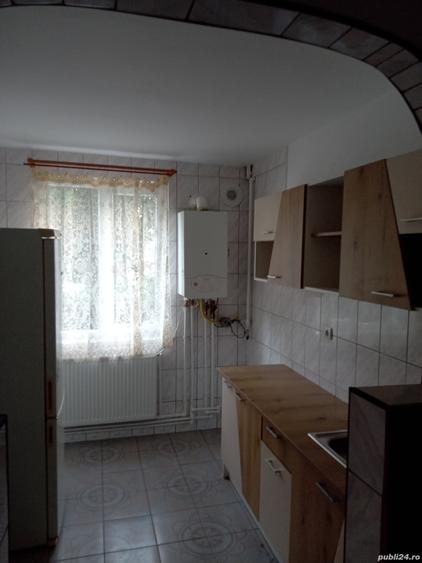 Apartament cu 2 camere semidecomandat în Turda