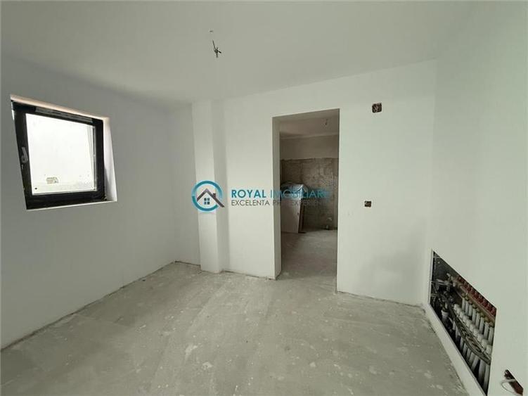 Casă individuală cu 5 camere cu Teren 704 Mp în Strejnicu