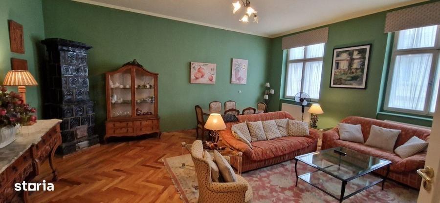 Apartament cu 3 camere în Central