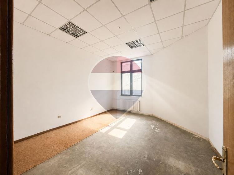 Birou, de 1,246 mp, în Ultracentral