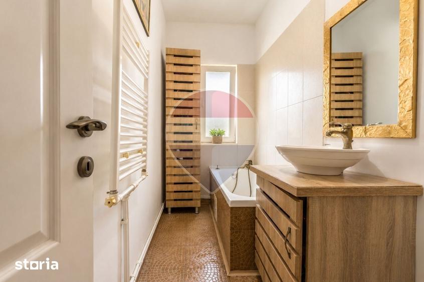 0% Comision 0% TVA - CASA 4 CAMERE - 143mpU + 326 mpT - BUCIUM - 9