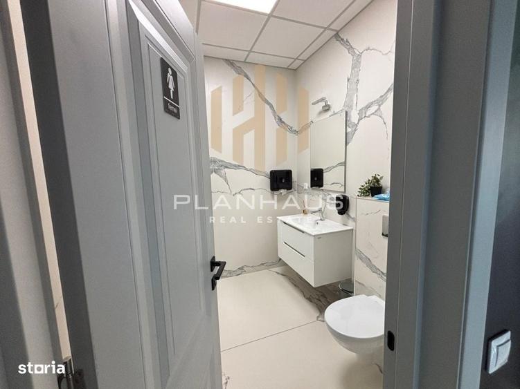 Spațiu comercial, de 215 mp, în Central
