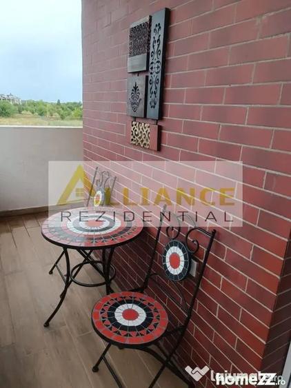 Apartament cu 3 camere decomandat în Metalurgiei