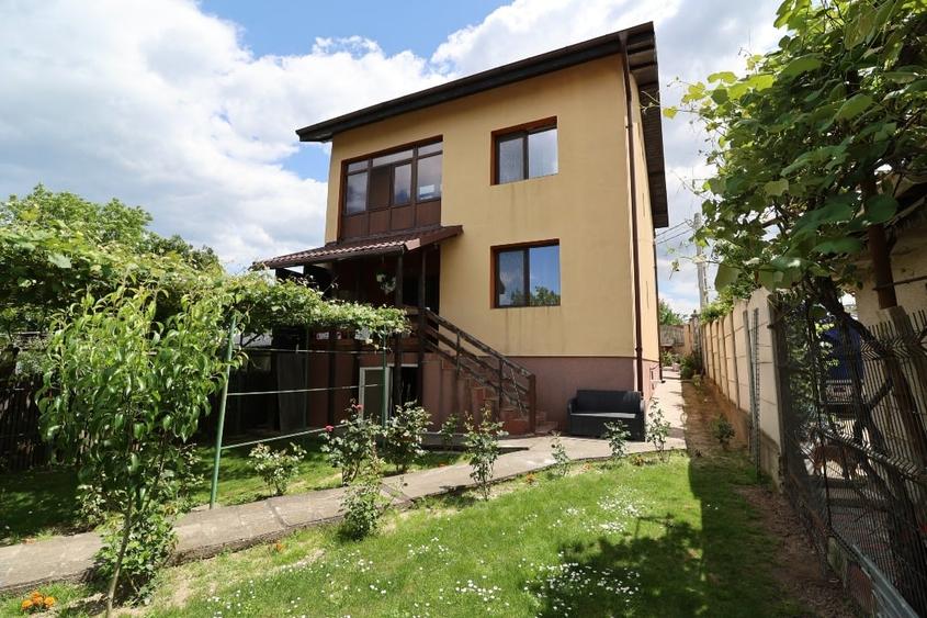 Casă individuală cu 4 camere cu Teren 514 Mp în Big-Bascov