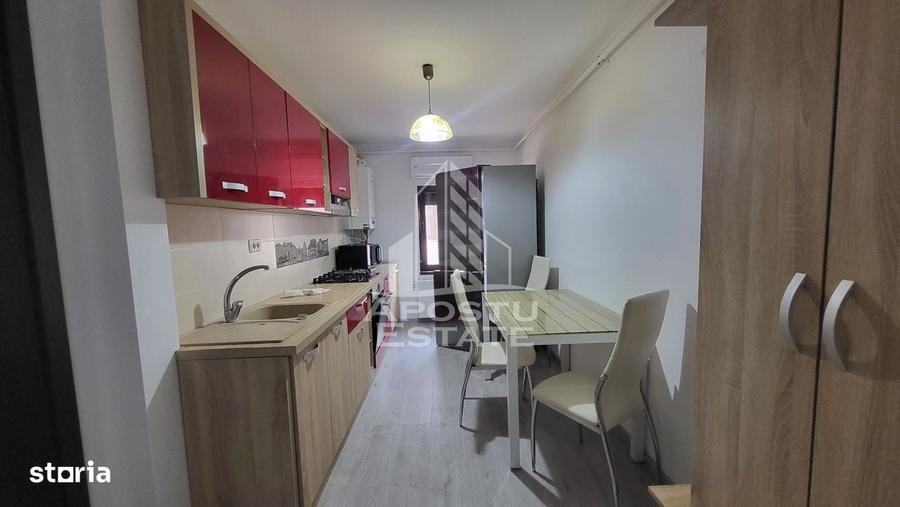 Apartament cu 2 camere decomandat în Central