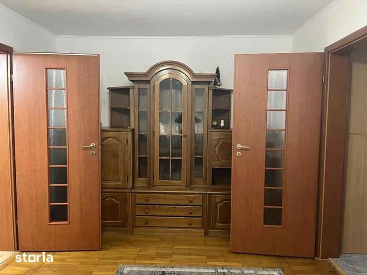 Apartament cu 2 camere semidecomandat în Colentina