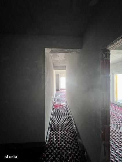 Apartament cu 3 camere nedecomandat în Moșnița Nouă