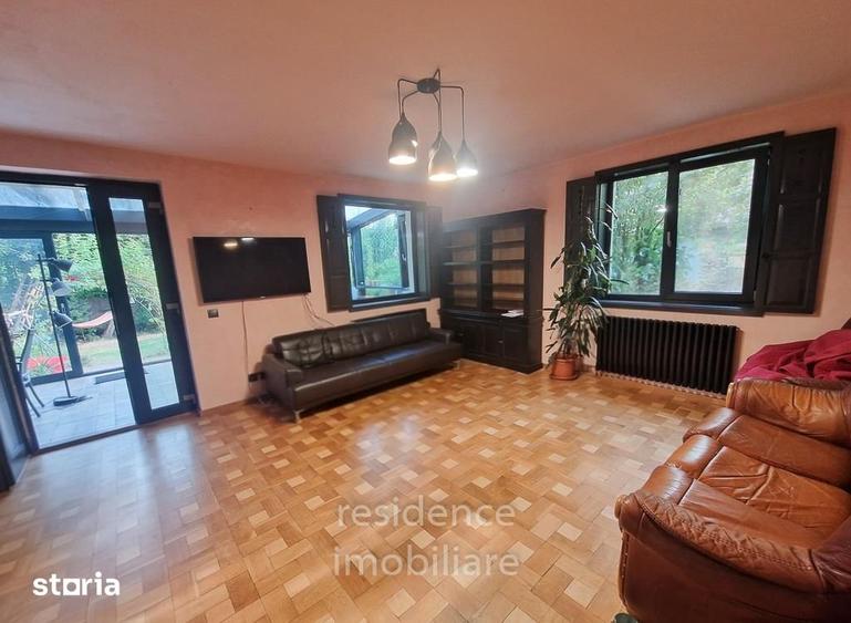 Casă cu 5 camere cu Teren 900 Mp în Făget