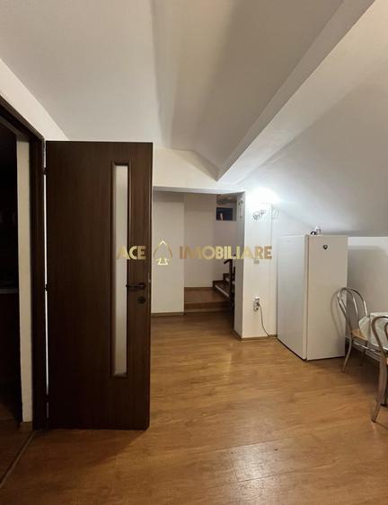 Apartament cu 4 camere decomandat, mobilat în Unirii — fotografia 1